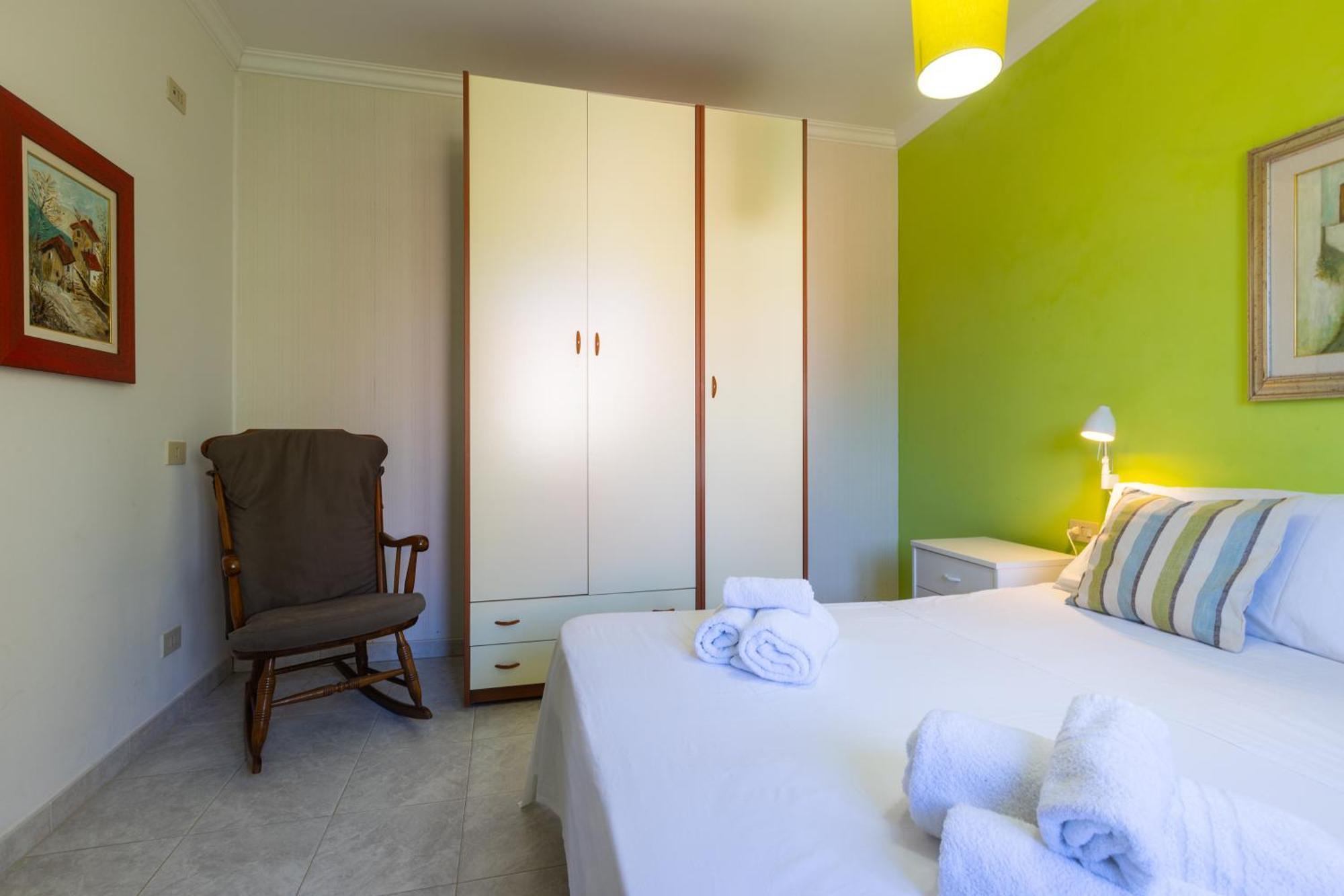 Vacanze Paradiso - Oasi Di Tranquillita Con Piscina E Giardino A 10 Min Dal Mare Aparthotel