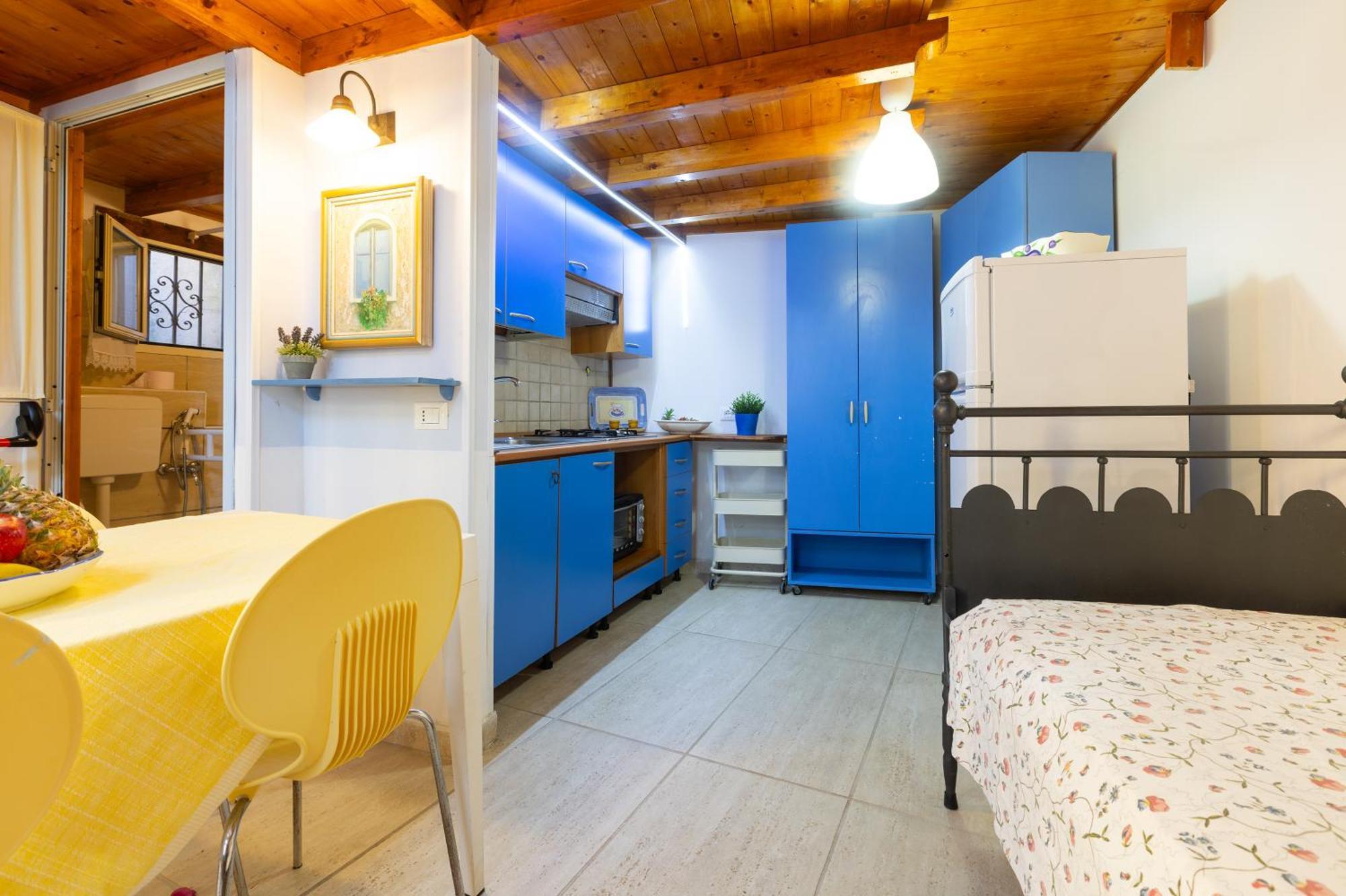 Vacanze Paradiso - Oasi Di Tranquillita Con Piscina E Giardino A 10 Min Dal Mare Aparthotel 3*