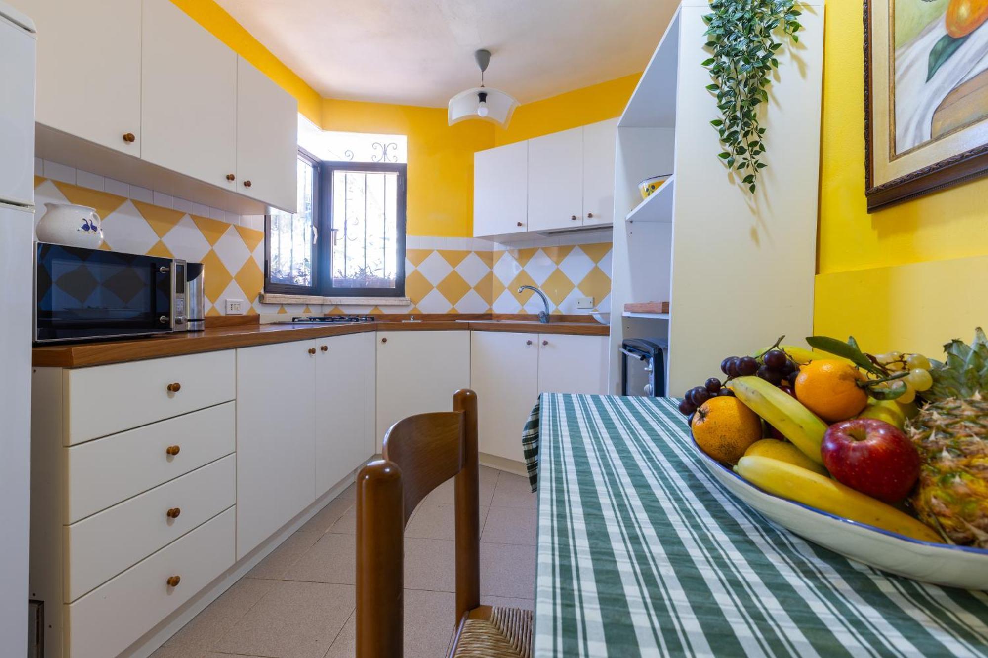 Vacanze Paradiso - Oasi Di Tranquillita Con Piscina E Giardino A 10 Min Dal Mare Aparthotel 3*