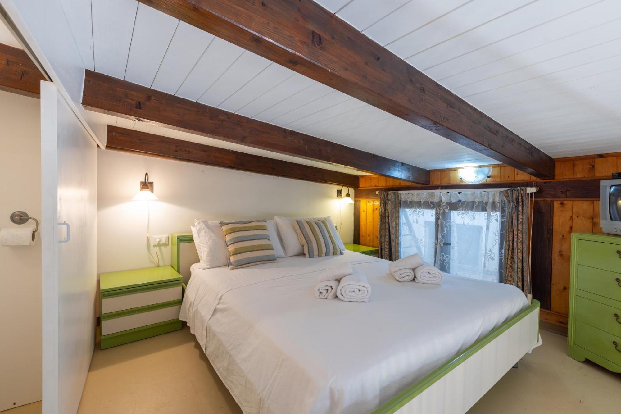 Vacanze Paradiso - Oasi Di Tranquillita Con Piscina E Giardino A 10 Min Dal Mare