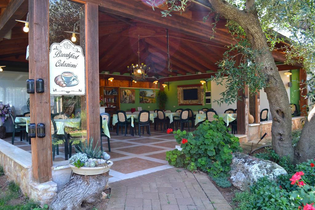 Vacanze Paradiso - Oasi Di Tranquillita Con Piscina E Giardino A 10 Min Dal Mare Neviano