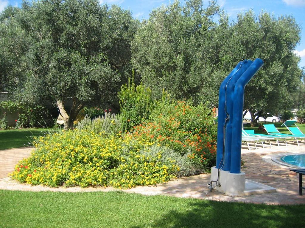 Vacanze Paradiso - Oasi Di Tranquillita Con Piscina E Giardino A 10 Min Dal Mare Neviano